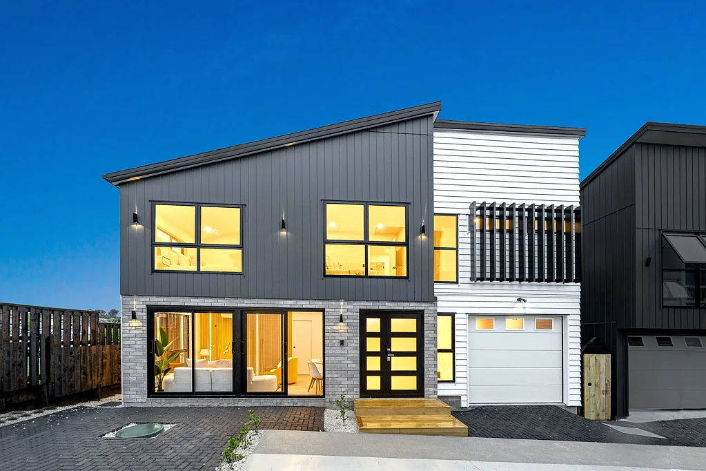 Botany Downs 5침실 HIGH END LUXURY HOME !