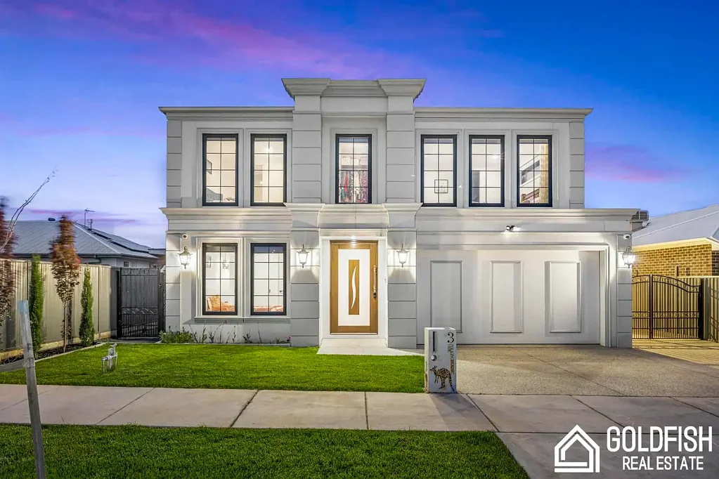 Lucas 5房  Grand Luxurious French Provincial Masterpiece Sanctuary in Ballarat of its kind for sale in Lucas