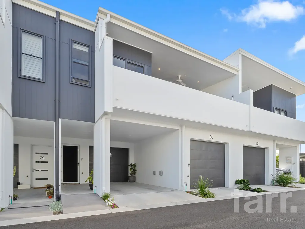 81 Bronte Circuit, Hope Island, QLD 4212