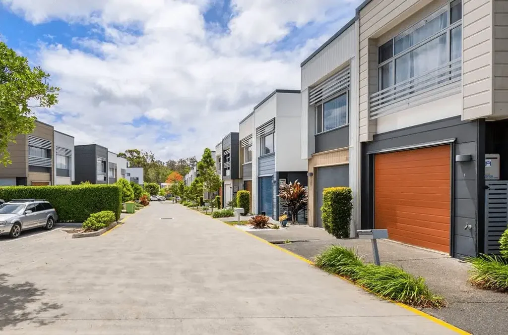 Private Home Backing onto Nature Reserve