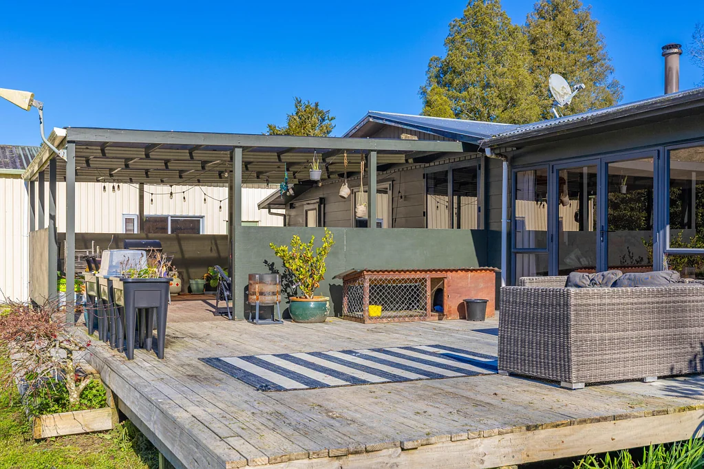 Waimiha-Ongarue Peaceful Lifestyle Retreat on 5 Hectares