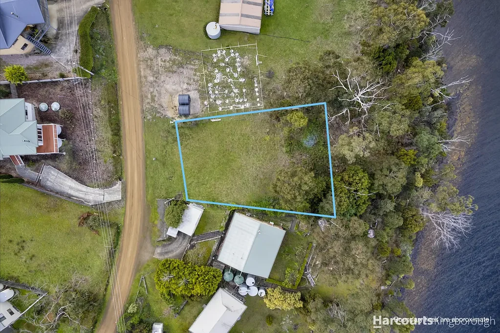 Deep Bay Virtual Waterfront Land at Tranquil Point