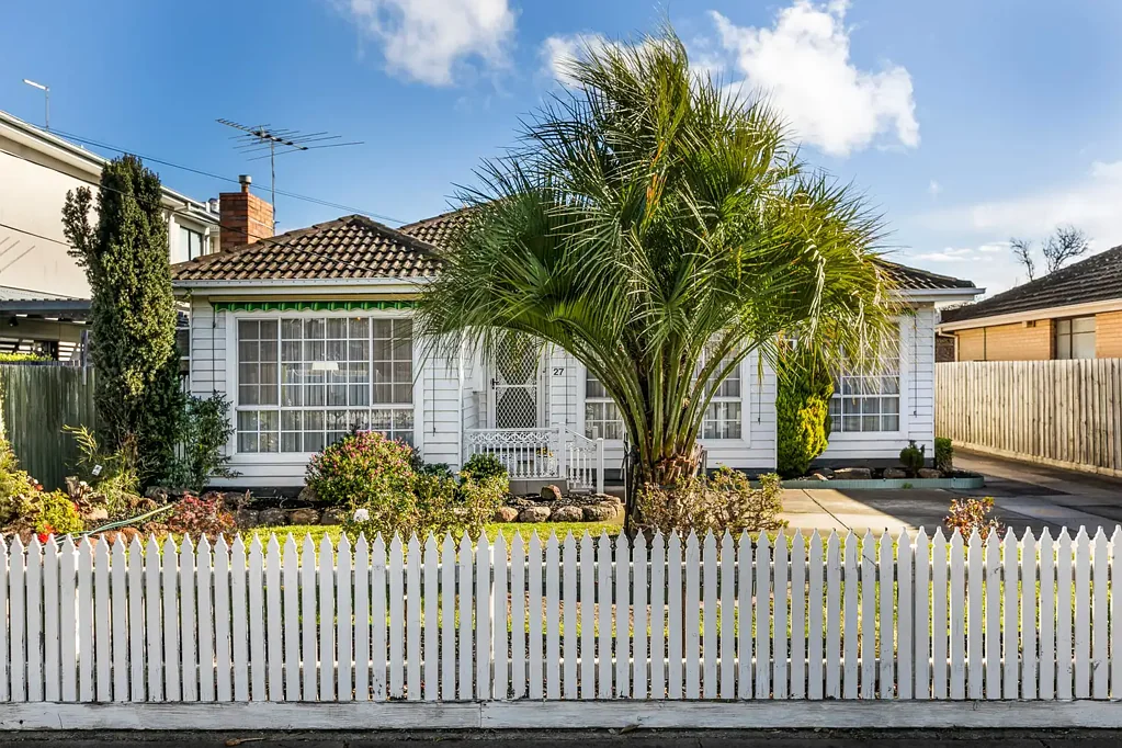 27 Seagull Avenue, Altona, VIC 3018