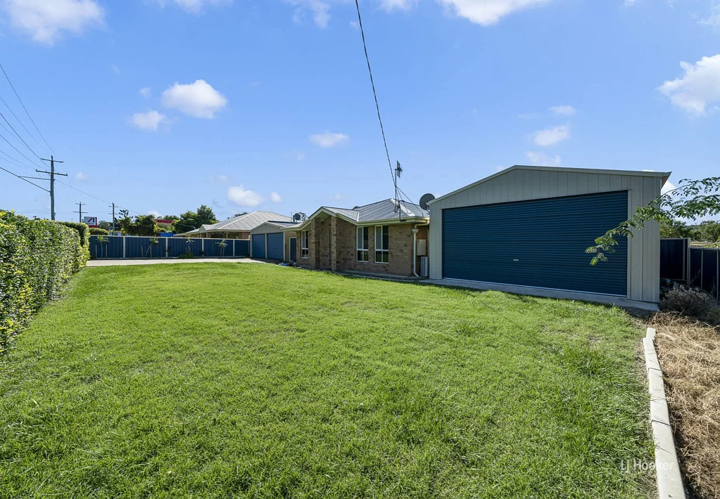 Harlin LOWSET BRICK HOME IN HARLIN TOWNSHIP WALKING DISTANCE TO PRIMARY SCHOOL