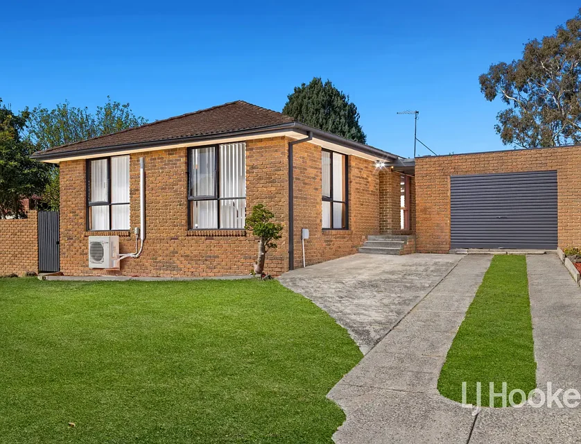 26 Skye Crescent, Endeavour Hills, VIC 3802, 4 ਕਮਰੇ, 2 ਬਾਥਰੂਮ, House