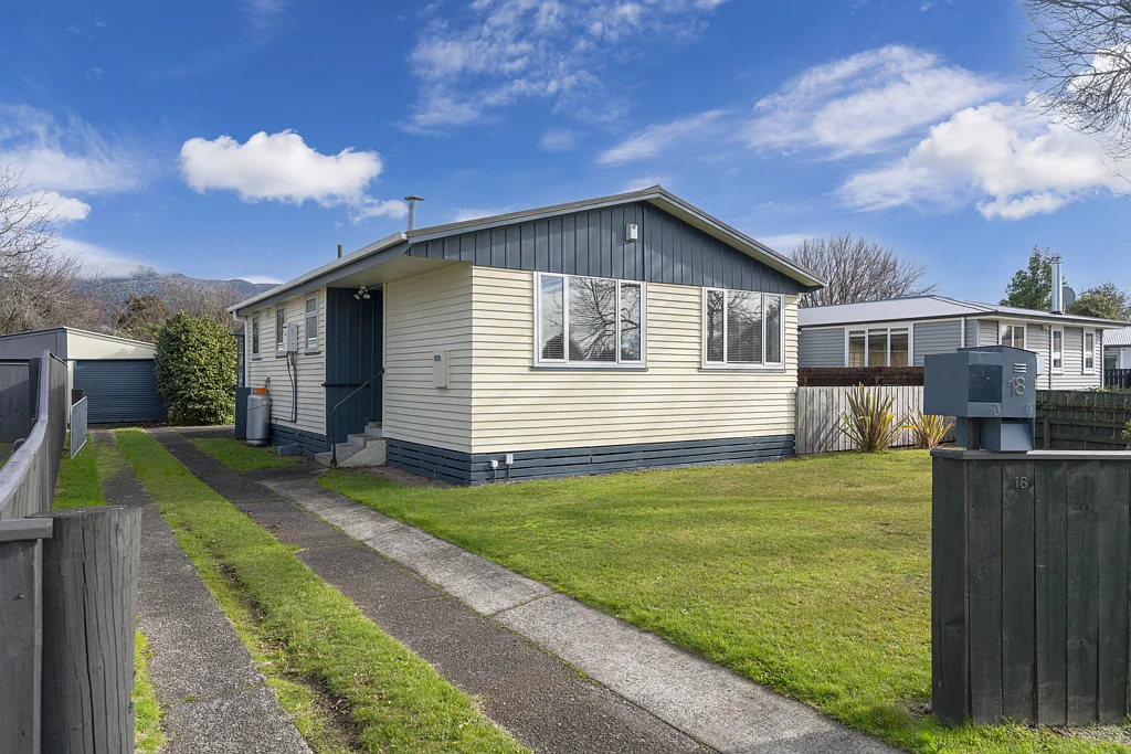 Turangi 2कमरा Insta-HOME