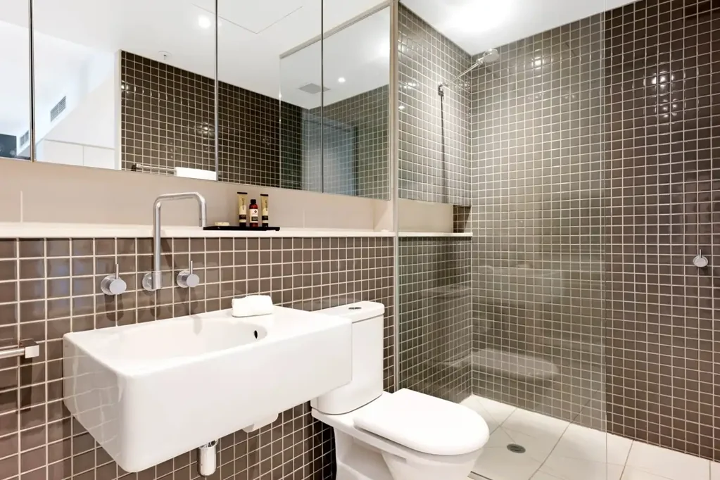 'Freshwater' - Fully Furnished. Stay from 1 month. Includes all utilities.