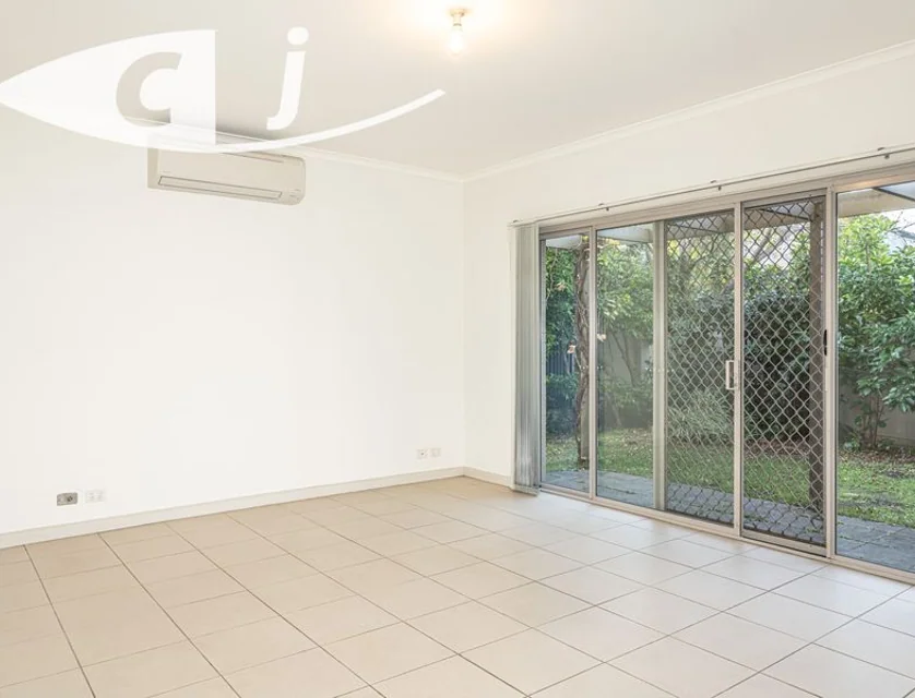 12 Roycroft Avenue, Newington, Parramatta (Northwest suburbs), 4 chambres, 2 salles de bain, House