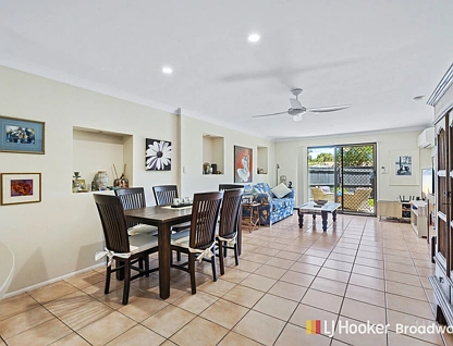 4/145 Government Road, Labrador, Gold Coast, 2 Bedrooms, 1 Bathrooms, Apartment
