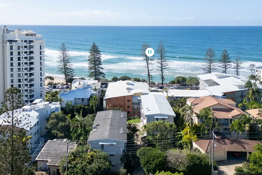 Coolum Beach 2غرفة نوم Renovated retro unit - 200m to the sand