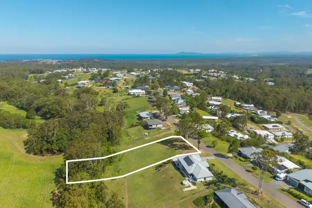 Tallwoods Village Acre-Plus Coastal Living. Golf Course Prestige. Endless Possibility.