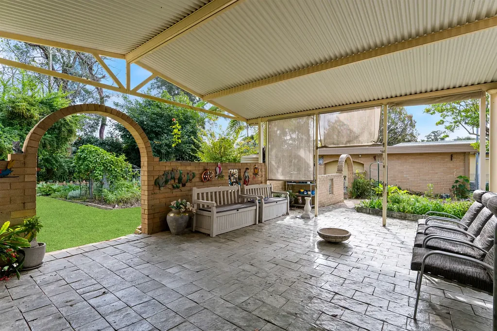 Glenbrook 3침실 Rare Opportunity - Buy One or Secure Both!