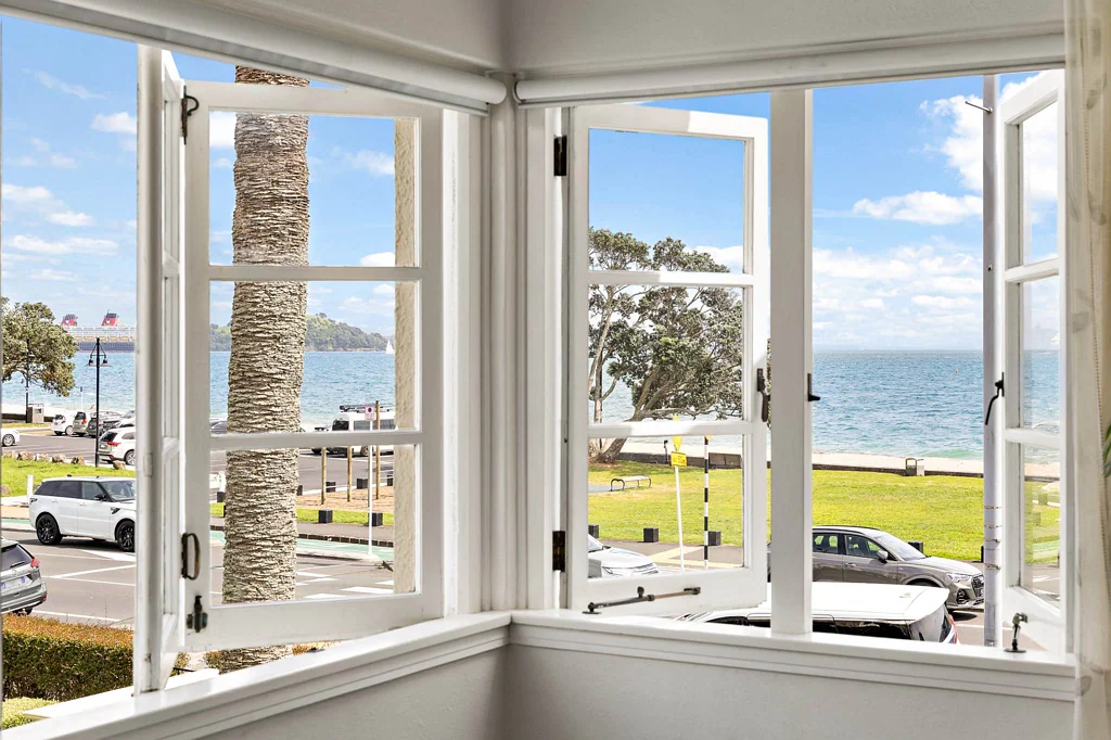 Mission Bay 2ਬੈੱਡਰੂਮ Excellent Value by the Sea - Motivated owner