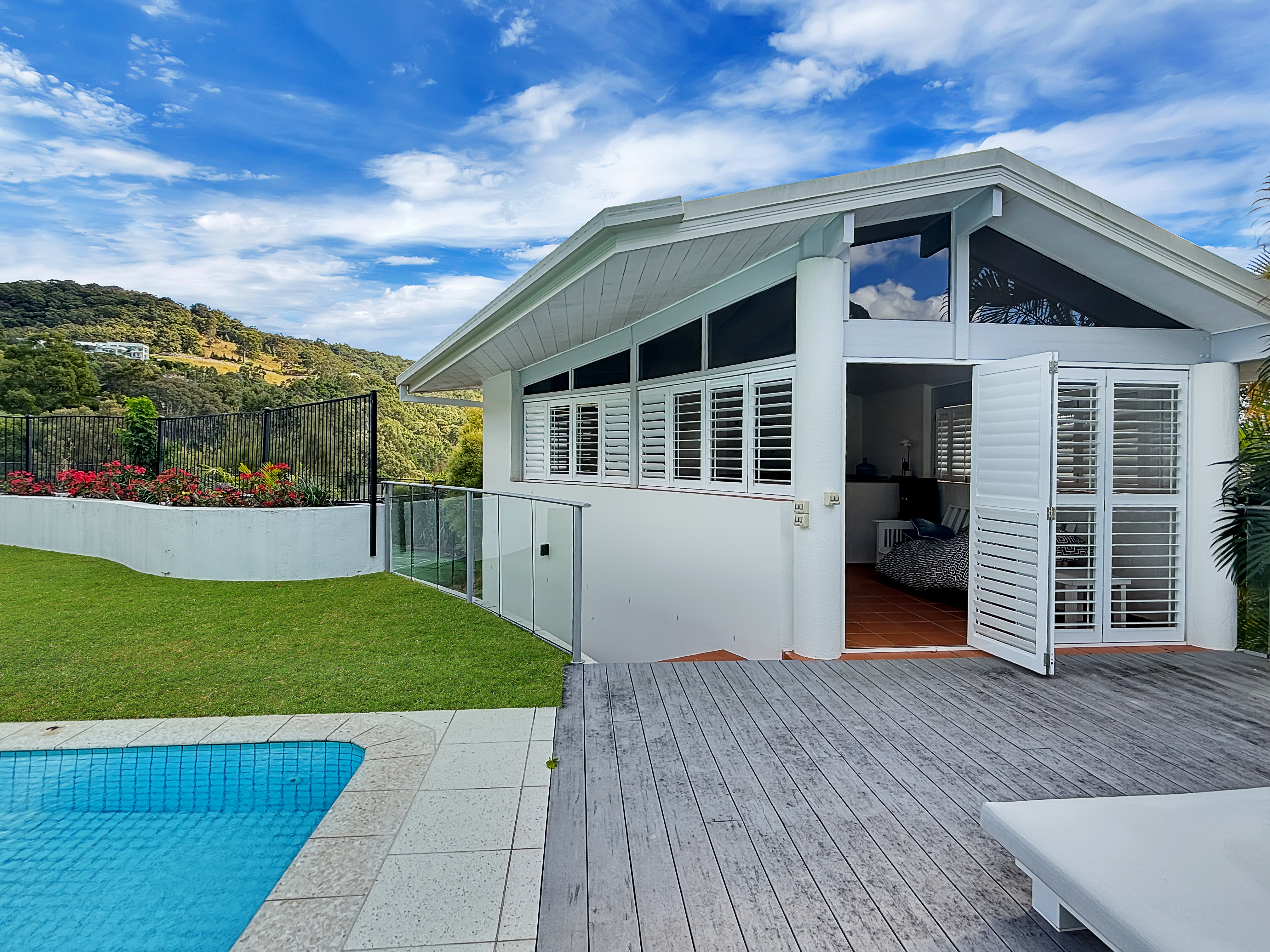 17 GRANDVIEW TCE, TALLAI QLD 4213, 0 habitaciones, 0 baños, House