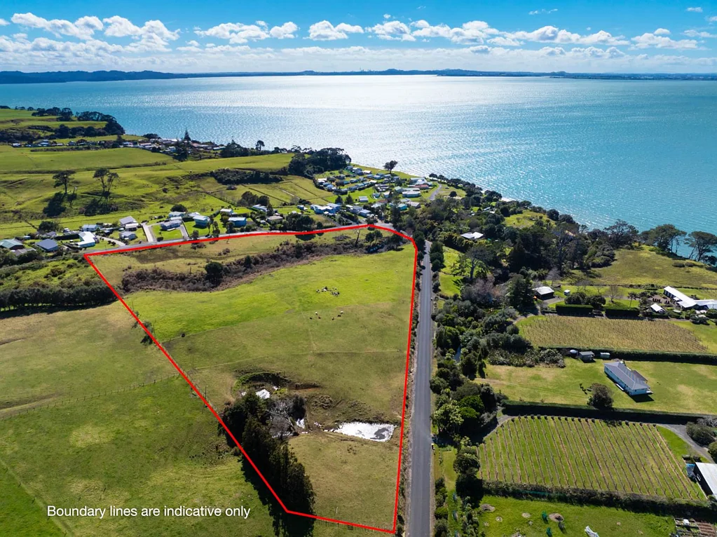 Manukau Heads Lifestyle Bare Land - 3.4ha At Grahams Beach