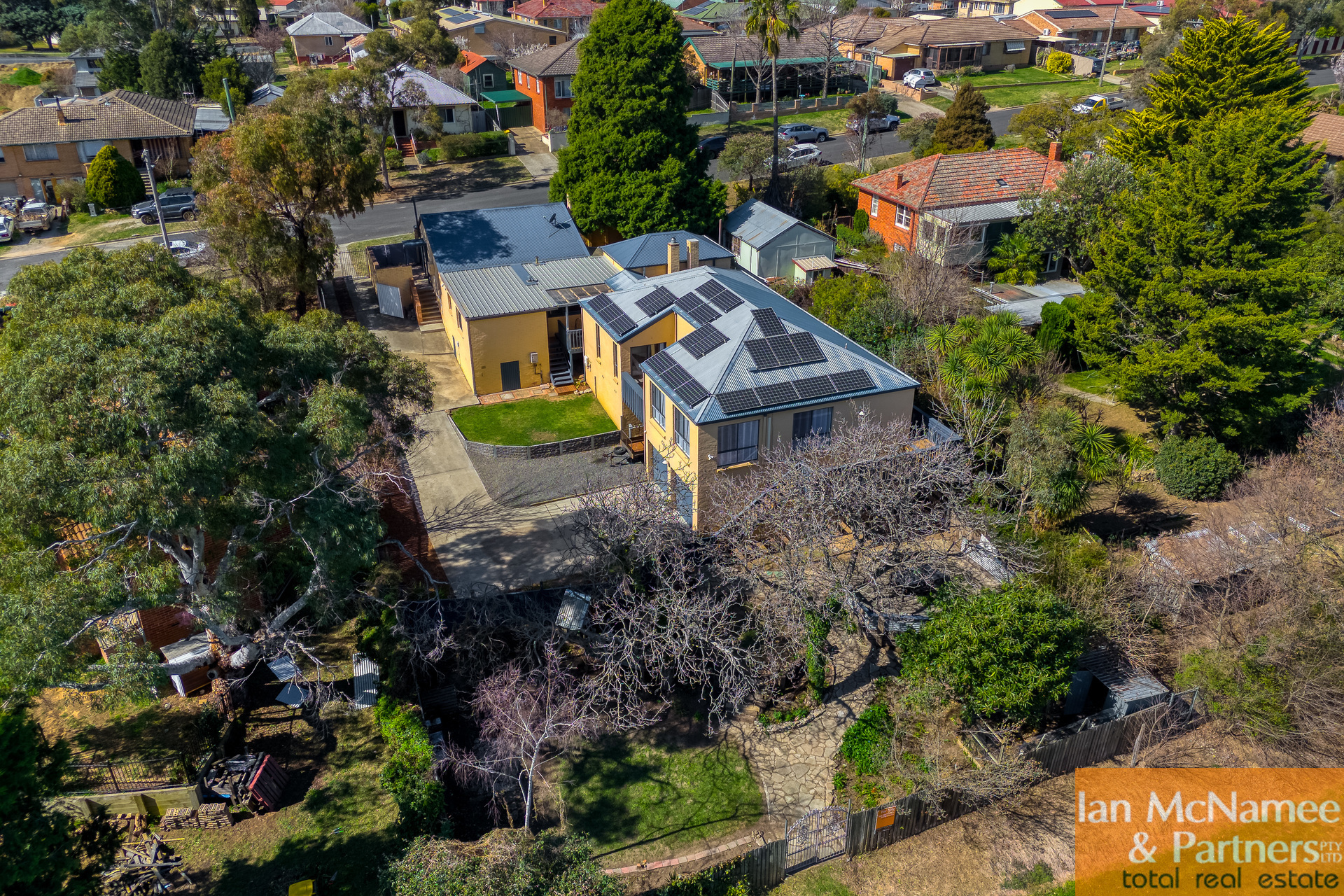 11 BLUNDELL ST, QUEANBEYAN EAST NSW 2620, 0房, 0浴, House