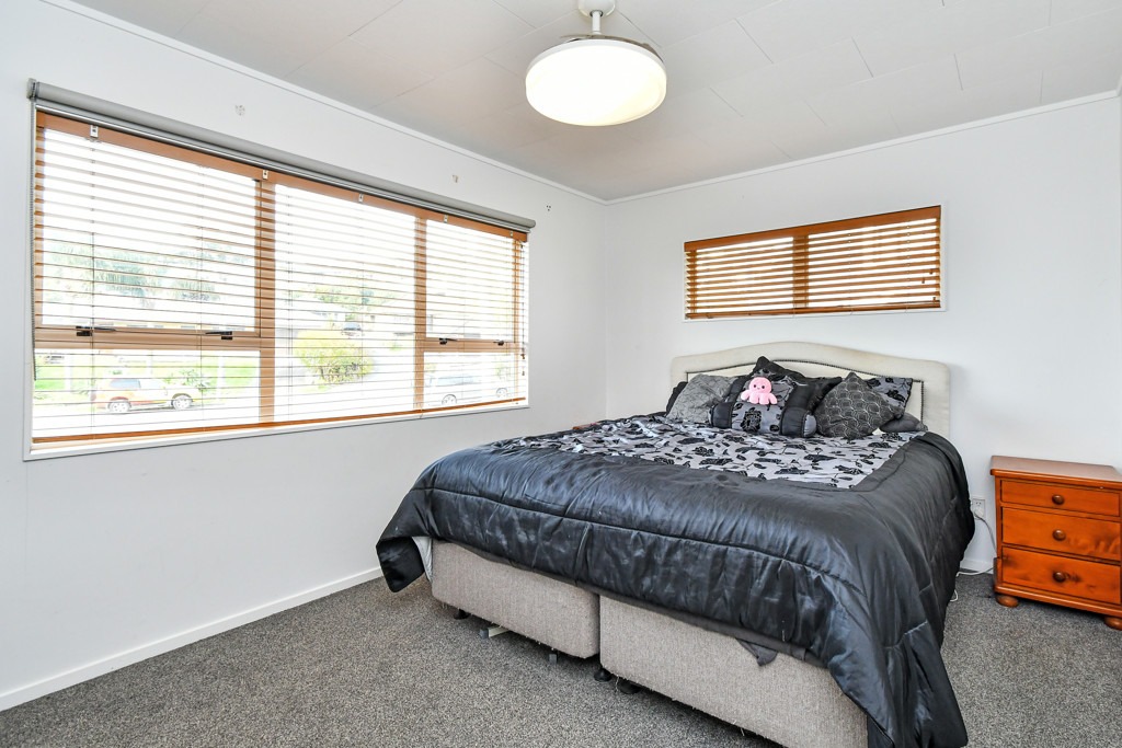 15 Lowburn Place, Clover Park, Auckland - Manukau, 3房, 0浴, House