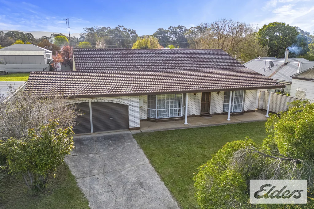 11 Faraday Street, Avoca, VIC 3467