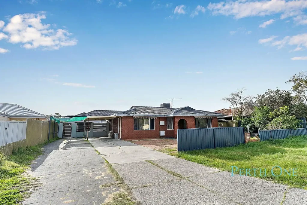 Langford 6房  Two Homes in One - Flexible Living & Investment Potential