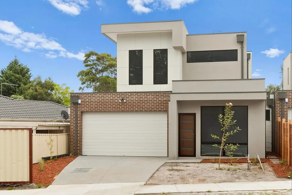 Frankston South 4Kwarto The Brief: Modern Family Living in a Coveted Frankston South Setting