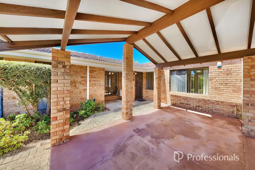 2/8 Grose Way, Noranda, WA 6062