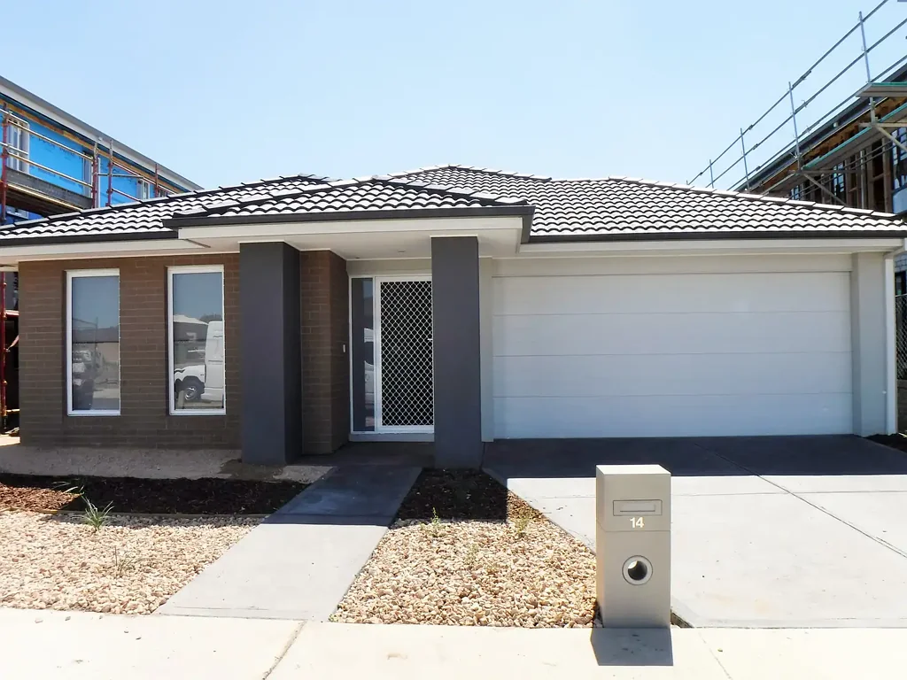 Spacious 4-Bedroom Home in Mickleham - UNDER APPLICATION