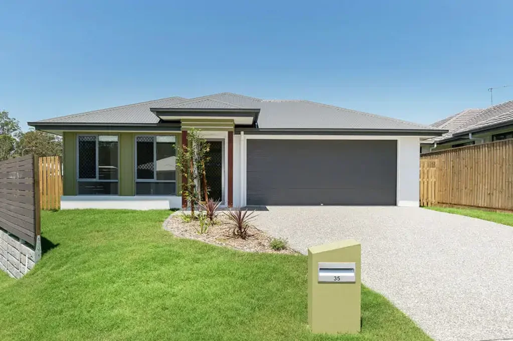 SPACIOUS 4 BEDROOM FAMILY HOME