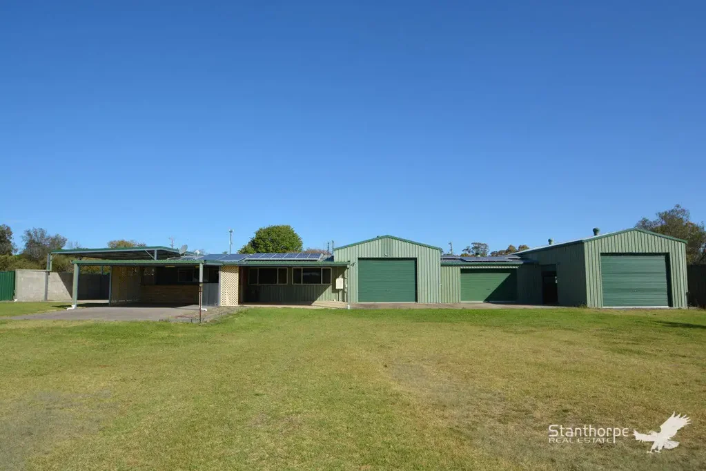 37 Barawell Street, Wallangarra, QLD 4383