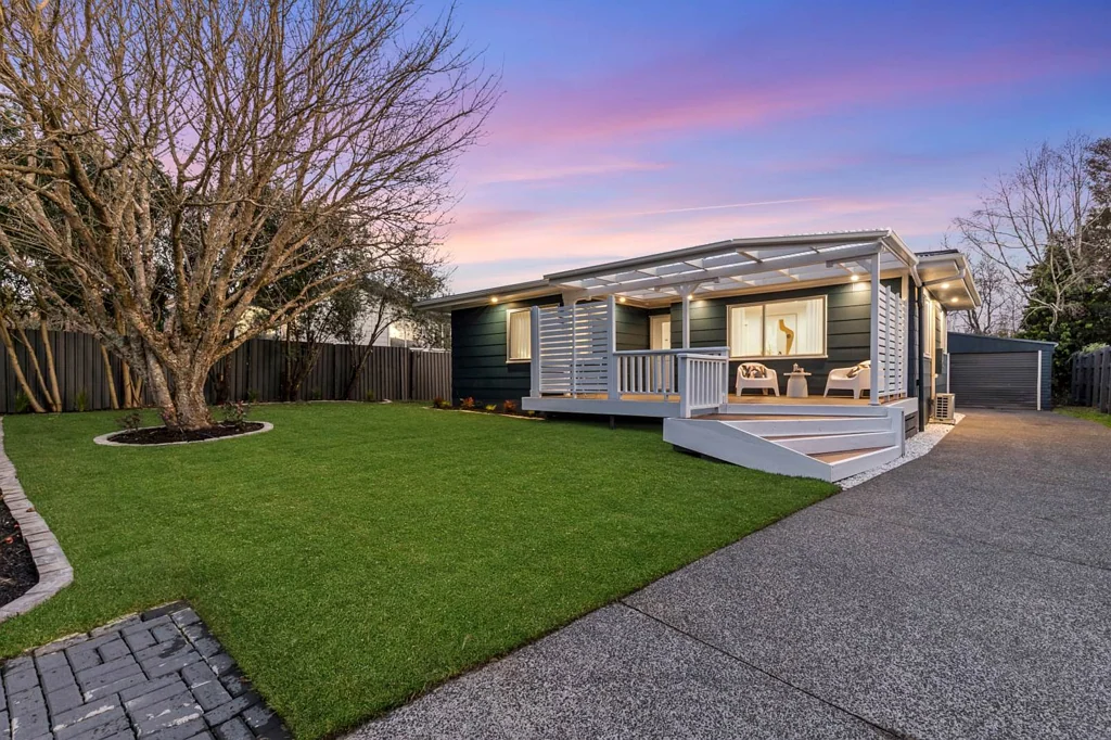 12 Solea Road, Sunnyvale, Waitakere City, Auckland