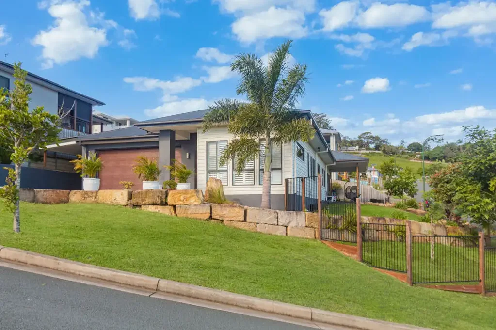 Executive Furnished Family Home