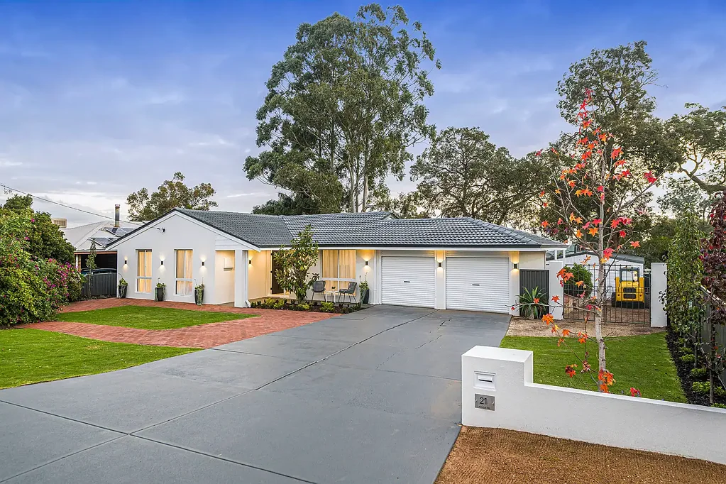 Lesmurdie 3ਬੈੱਡਰੂਮ Just Like Brand New With Side Access