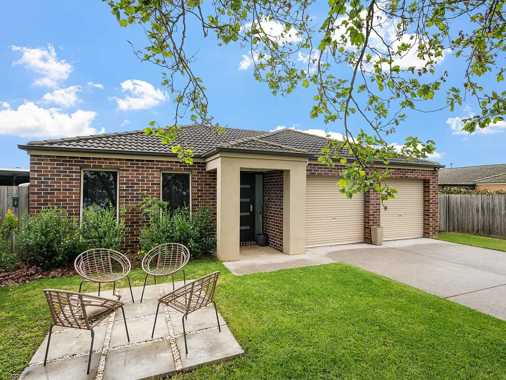 Koroit 3 Slaapkamer Immaculate Modern Home in the Heart of Koroit