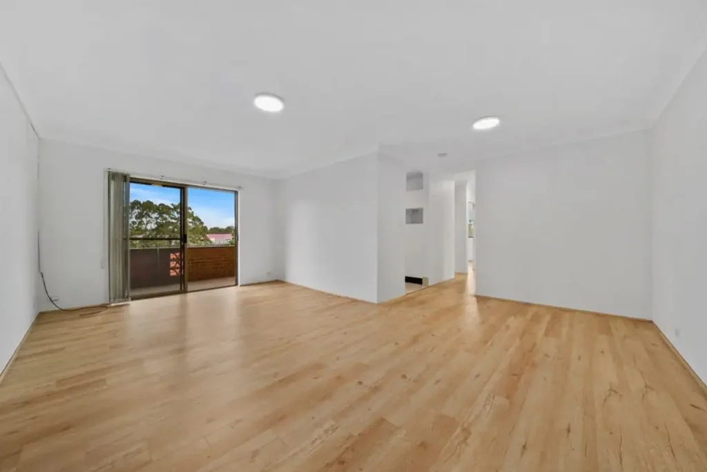 Spacious Two Bedroom in the Heart of Harris Park - Only 550M To Harris Park Station