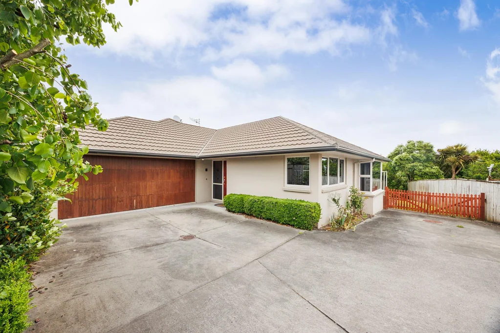 27 Johnstone Drive, Fitzherbert, Palmerston North City, Manawatu-Wanganui
