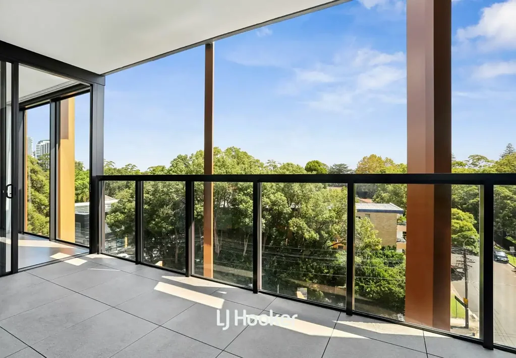 Roseville 2 Bedroom Luxurious Spacious and New 2-Bedroom Apartment with Expansive Study in the Heart