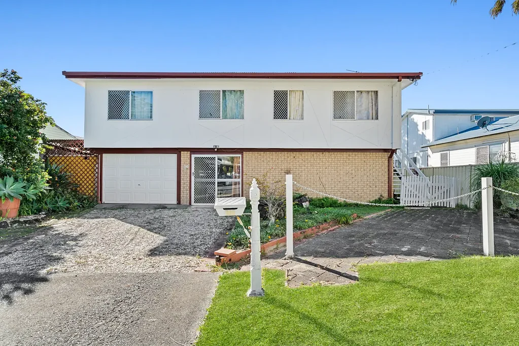 16 Acacia Street, Tweed Heads South, NSW 2486