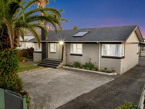 Henderson 5部屋 Home & Income:Rental Appraisal $1,360 to $1,400 pw