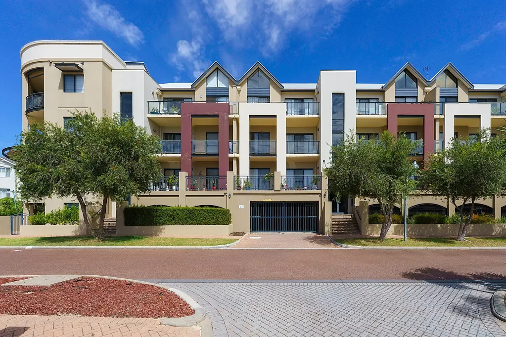 41/1 Spinebill Loop, Joondalup, WA 6027