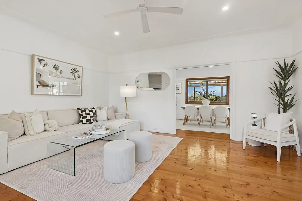 4 Parr Parade, Narraweena, NSW 2099