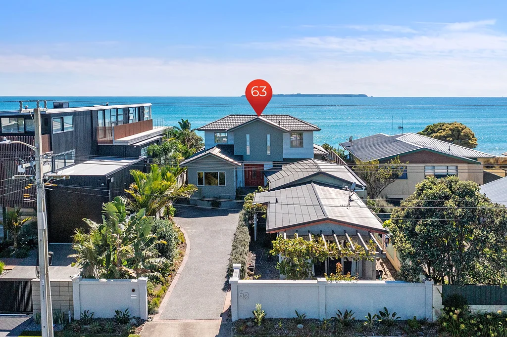 Papamoa 6कमरा Beachfront Bliss