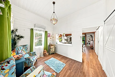 10 Castling Street, West End, QLD 4810, 3 slaapkamers, 2 badkamers, House