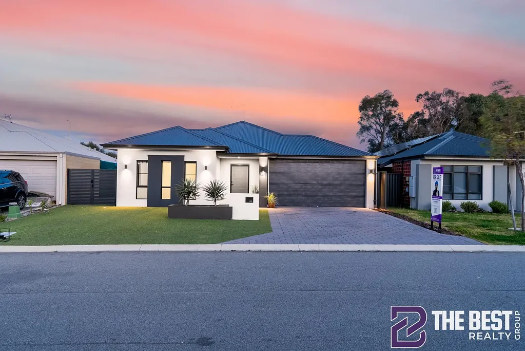 Baldivis 4침실 Grand-Scale Family Living with a Pool, Spa and Exceptional Entertaining Spaces