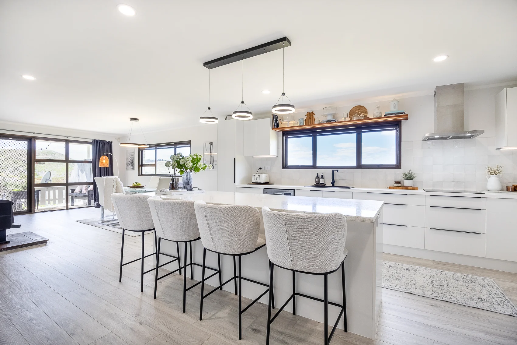 Dargaville Surrounds 5 Slaapkamer Large Lifestyle Property with Style and Comfort