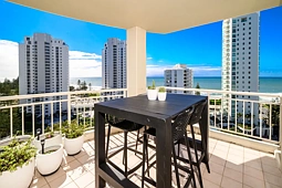 1304/46-52 Pacific Street, Main Beach