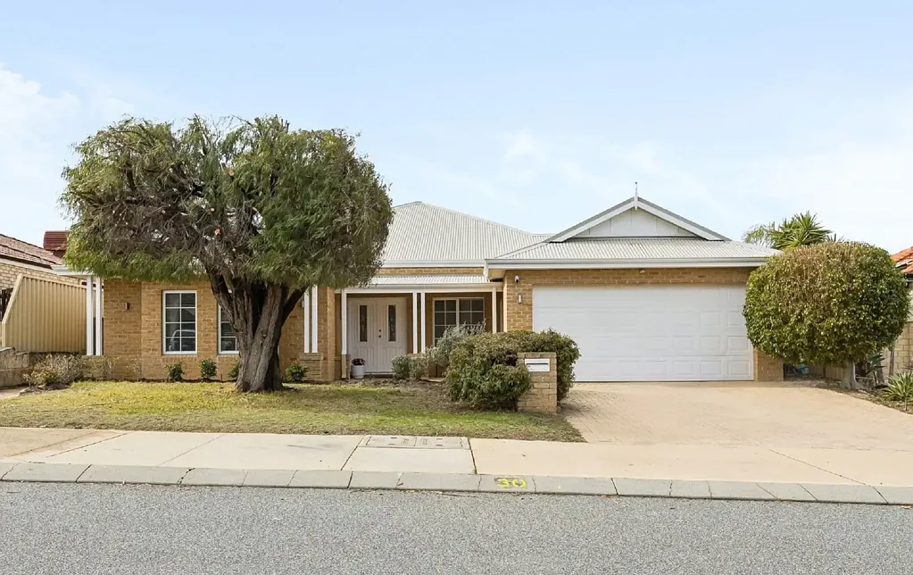 Iluka 4ਬੈੱਡਰੂਮ Ultimate family living in pristine Iluka – A stunning beachside lifestyle!!
