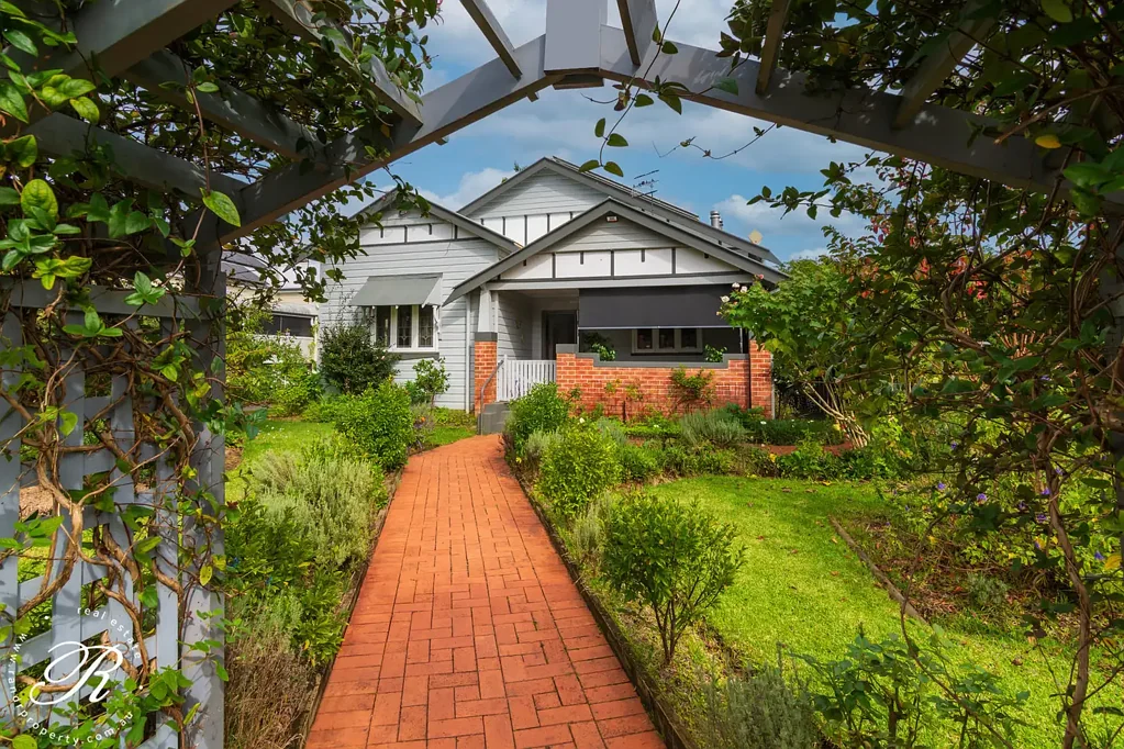 63 Cowper Street, Stroud, NSW 2425