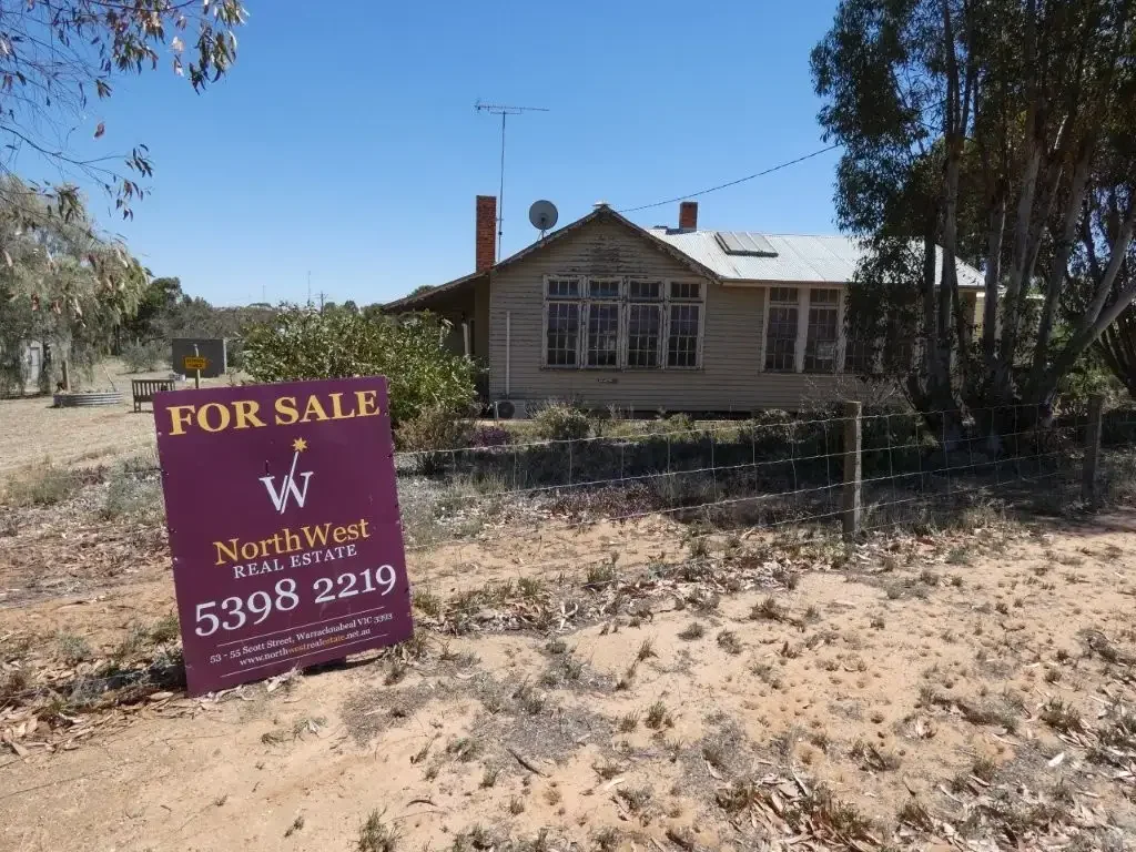 Speed 1ห้องนอน FORMER SCHOOL NOW A COMFORTABLE HOME