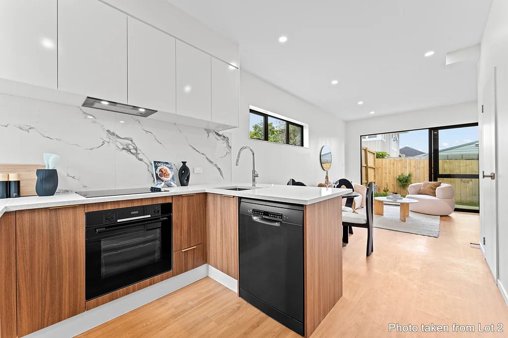 Te Atatu Peninsula 2 Slaapkamer Brand New Homes You'll Love!