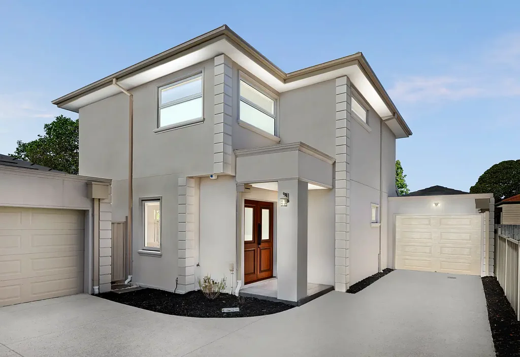 Oakleigh 4कमरा Timeless French Elegance with Exceptional Family Space