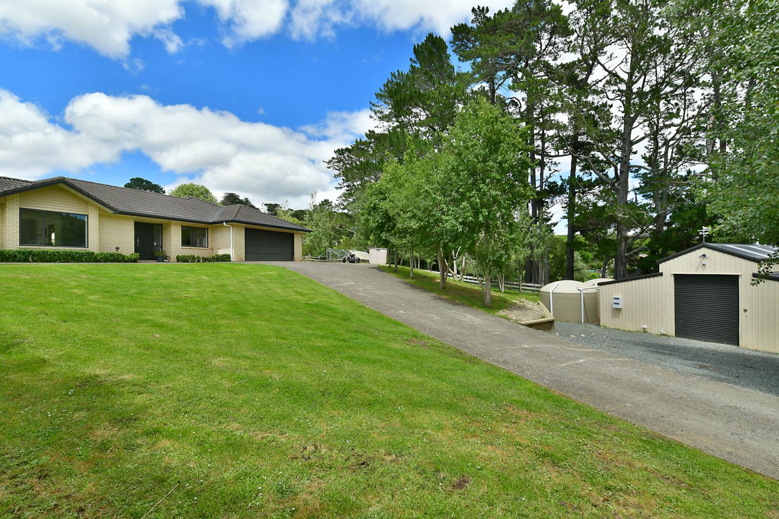 1115b Ahuroa Road, Makarau, Auckland - Rodney, 4 chambres, 2 salles de bain